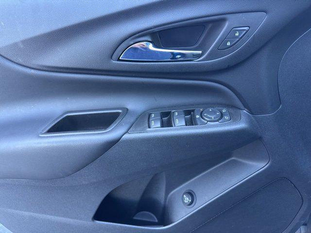 used 2022 Chevrolet Equinox car, priced at $22,888
