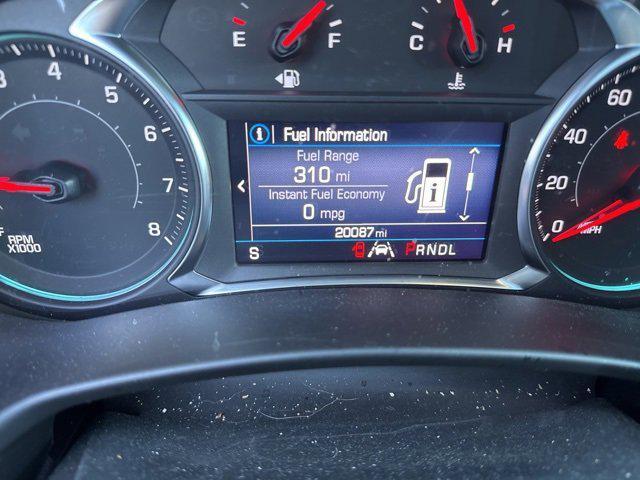 used 2022 Chevrolet Equinox car, priced at $22,888