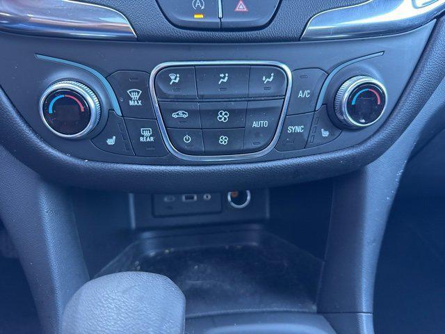 used 2022 Chevrolet Equinox car, priced at $22,888