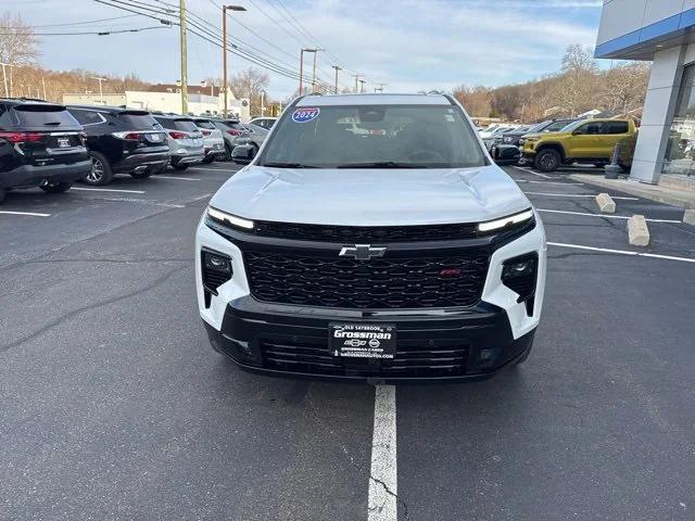 used 2024 Chevrolet Traverse car, priced at $55,900