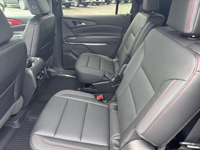 new 2025 Chevrolet Traverse car, priced at $50,270