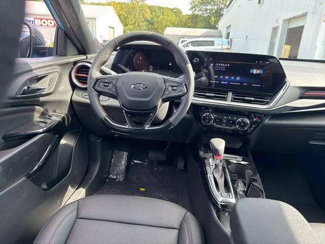 new 2025 Chevrolet Trax car, priced at $27,185
