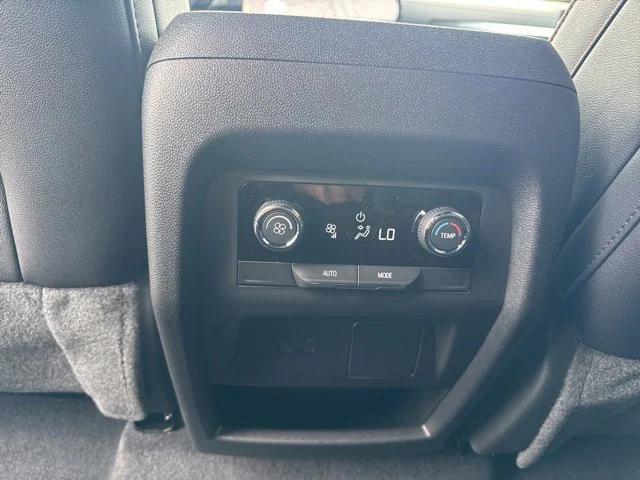 new 2026 Chevrolet Traverse car, priced at $51,790