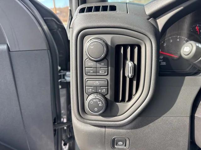new 2024 Chevrolet Silverado 1500 car, priced at $49,719