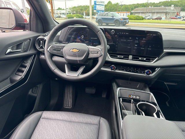 new 2025 Chevrolet Equinox car, priced at $33,911