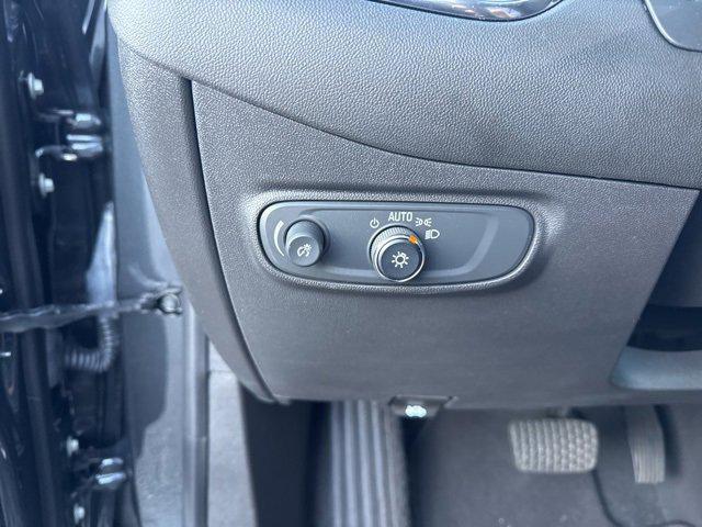 used 2022 Chevrolet Equinox car, priced at $22,388