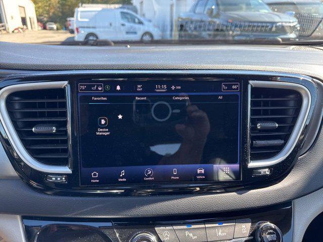 used 2021 Chrysler Pacifica car, priced at $16,959