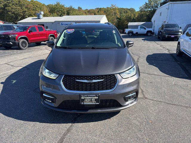 used 2021 Chrysler Pacifica car, priced at $16,959
