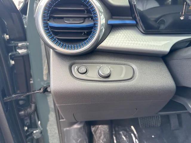 new 2026 Chevrolet Trax car, priced at $25,335