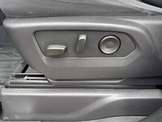 used 2024 GMC Sierra 1500 car, priced at $41,500