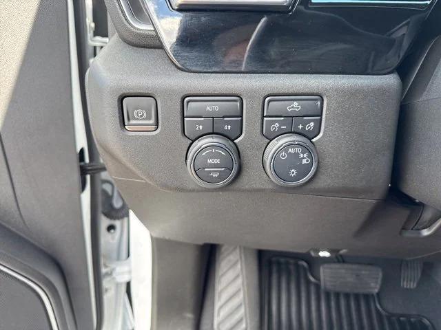used 2022 Chevrolet Silverado 1500 car, priced at $35,292