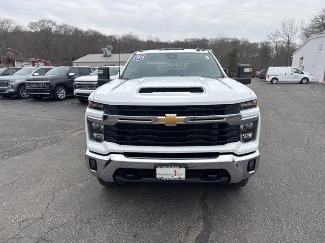 used 2024 Chevrolet Silverado 3500 car, priced at $60,600
