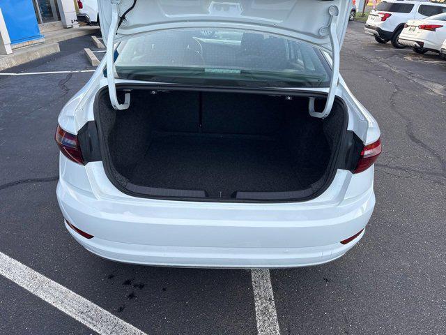used 2021 Volkswagen Jetta car, priced at $17,999