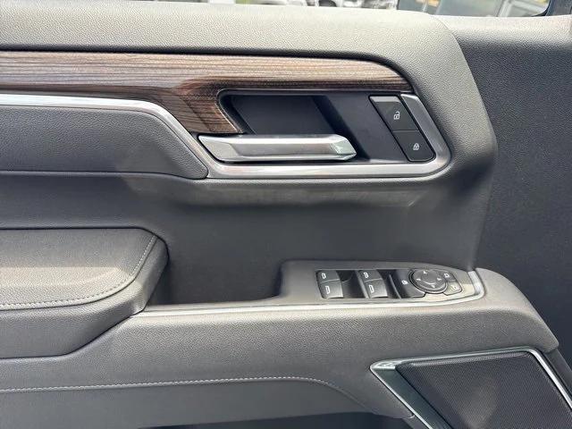 new 2025 Chevrolet Silverado 1500 car, priced at $55,395