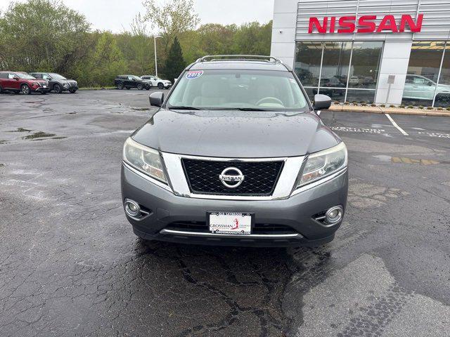 used 2015 Nissan Pathfinder car, priced at $11,500