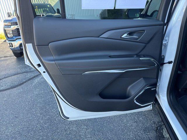 used 2024 Chevrolet Traverse car, priced at $53,788