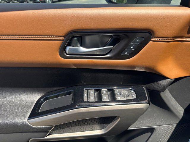 used 2023 Nissan Pathfinder car, priced at $40,900