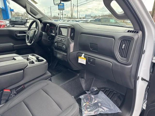 new 2025 Chevrolet Silverado 1500 car, priced at $47,620
