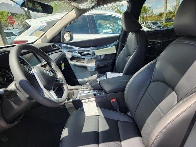 new 2025 INFINITI QX50 car, priced at $47,942