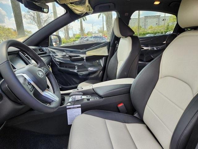 new 2025 INFINITI QX55 car, priced at $50,026