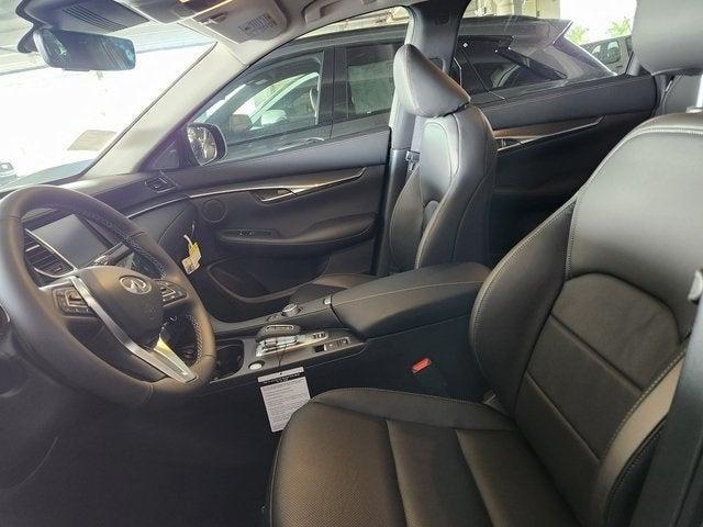 new 2025 INFINITI QX50 car, priced at $47,078