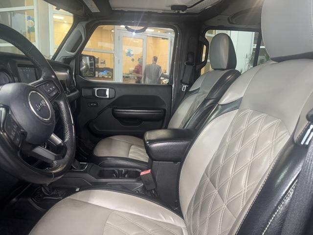 used 2019 Jeep Wrangler Unlimited car, priced at $23,985