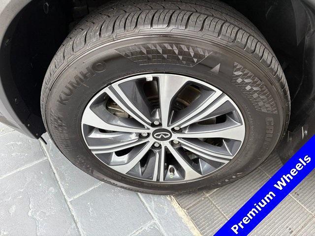 used 2025 INFINITI QX60 car