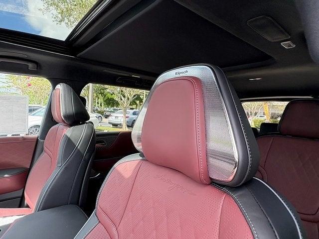 new 2026 INFINITI QX80 car, priced at $109,400