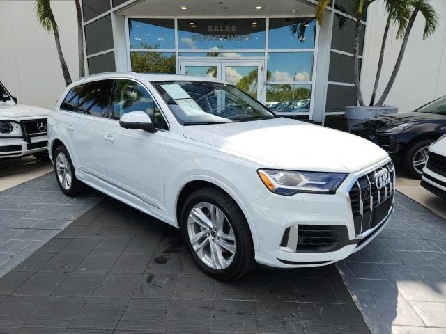 used 2023 Audi Q7 car, priced at $35,294