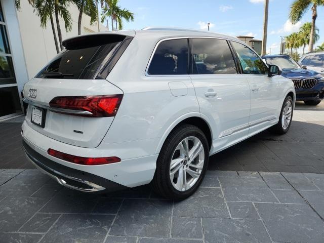 used 2023 Audi Q7 car, priced at $35,294