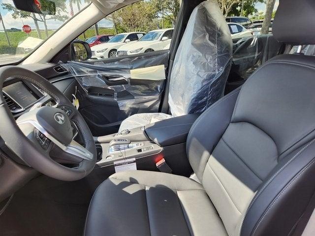 new 2025 INFINITI QX50 car, priced at $42,843