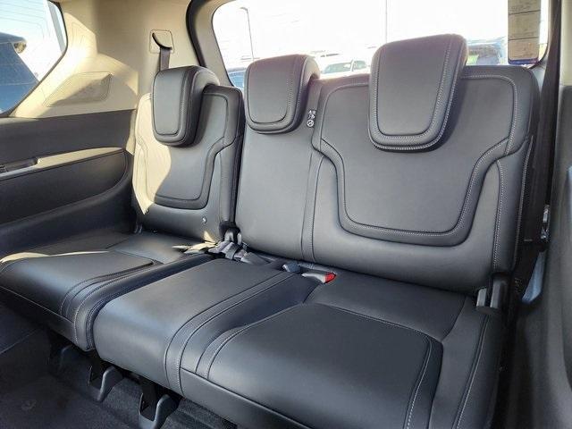 new 2025 INFINITI QX80 car, priced at $81,402
