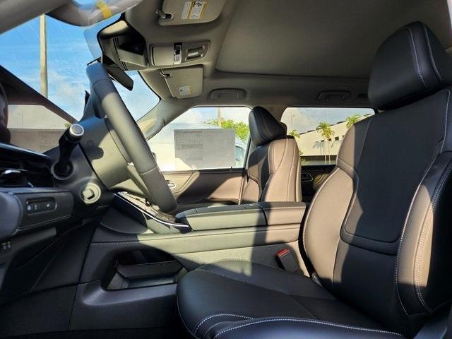 new 2025 INFINITI QX80 car, priced at $81,402