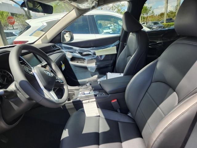 new 2025 INFINITI QX50 car, priced at $47,942