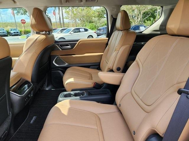 new 2025 INFINITI QX80 car, priced at $97,609