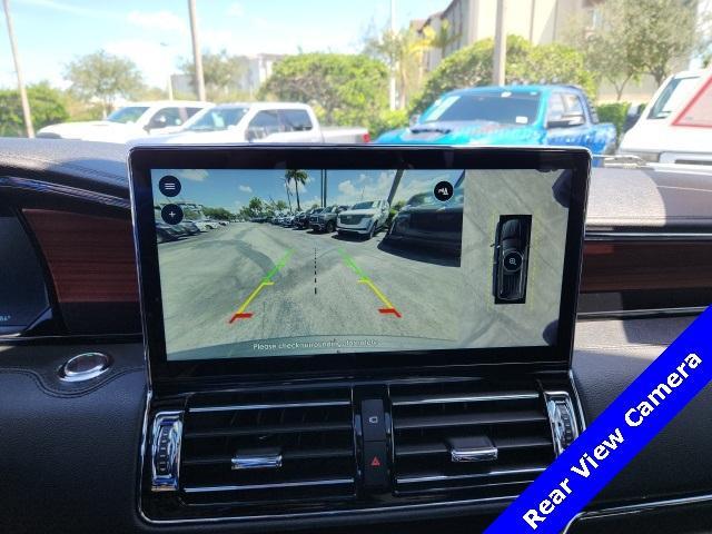 used 2024 Lincoln Navigator car, priced at $71,495