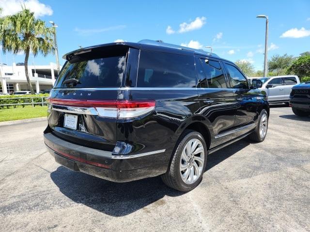 used 2024 Lincoln Navigator car, priced at $71,495