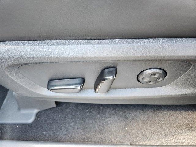 new 2026 INFINITI QX60 car, priced at $47,327