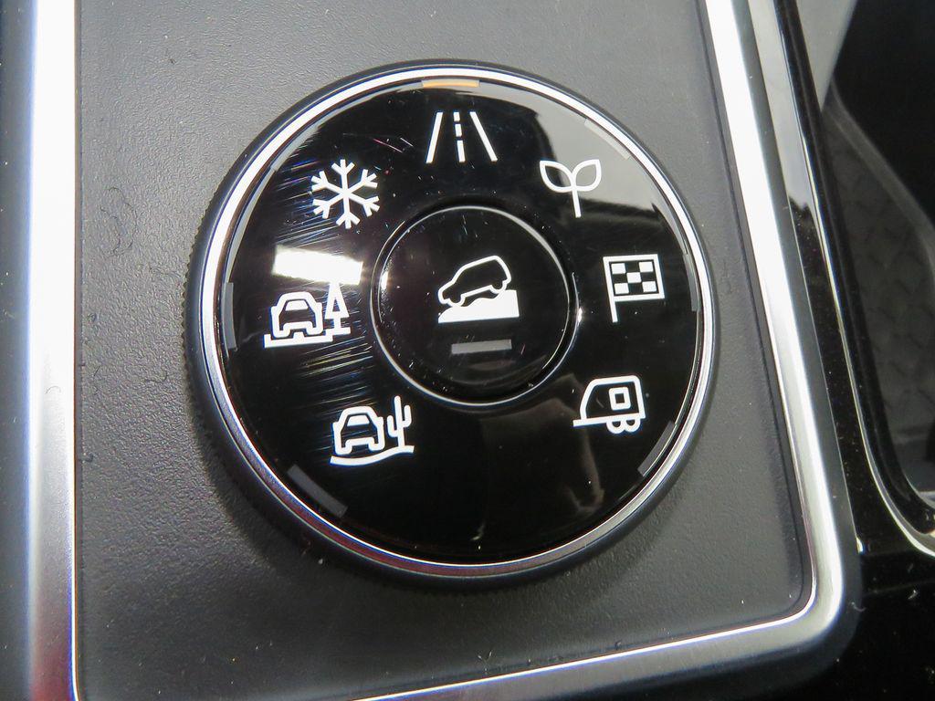 new 2025 Nissan Pathfinder car, priced at $47,744