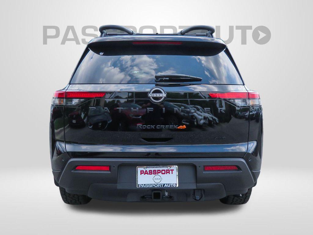 new 2025 Nissan Pathfinder car, priced at $42,593