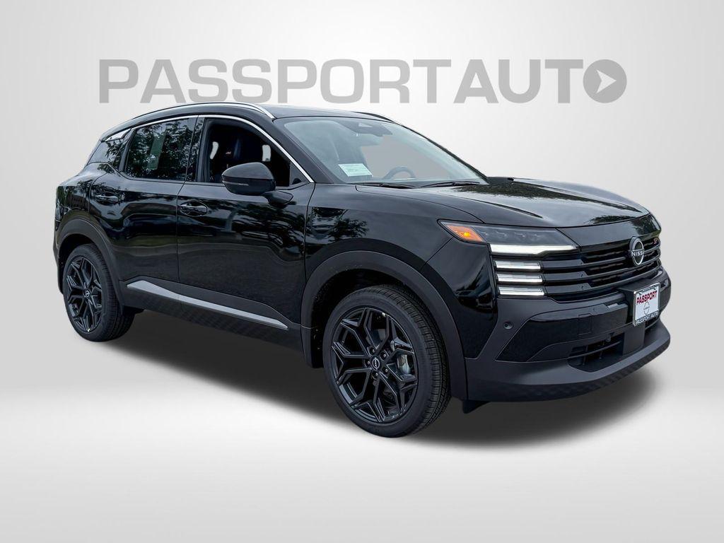 new 2025 Nissan Kicks car, priced at $30,092