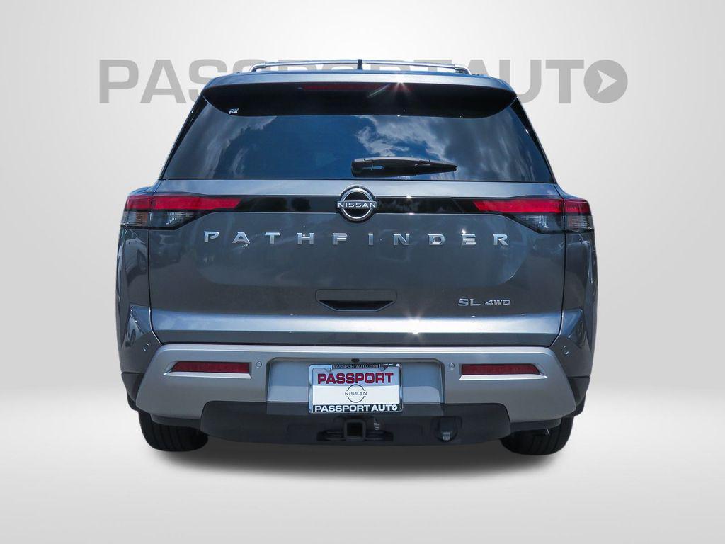 new 2025 Nissan Pathfinder car, priced at $45,593