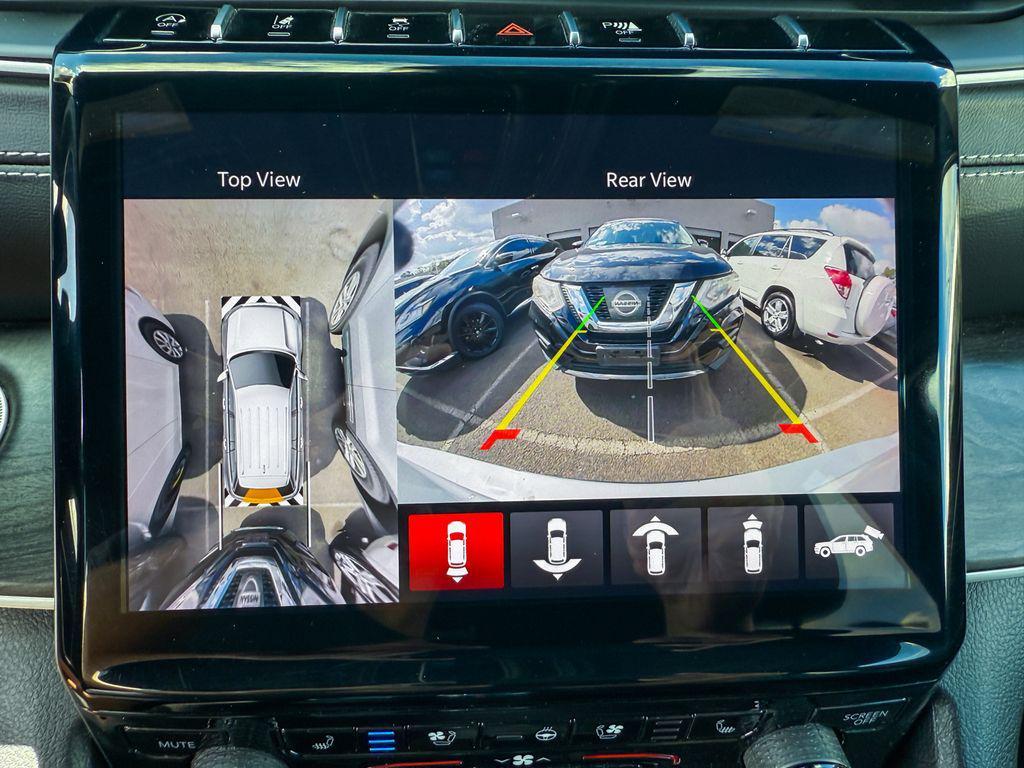 used 2024 Jeep Grand Cherokee L car, priced at $32,500