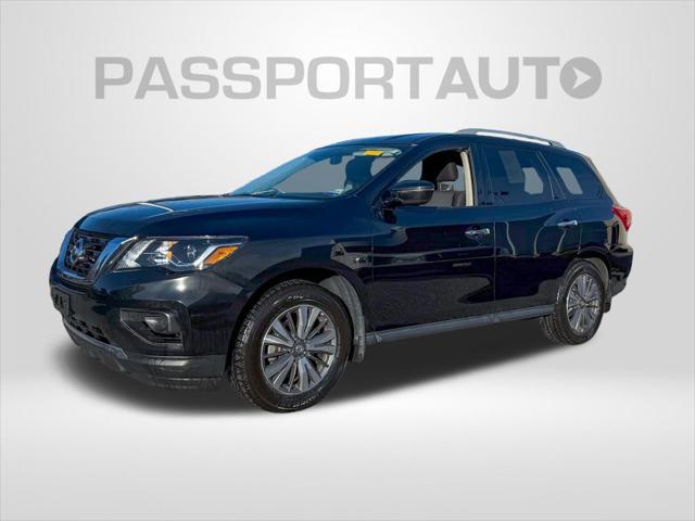 used 2020 Nissan Pathfinder car, priced at $21,250