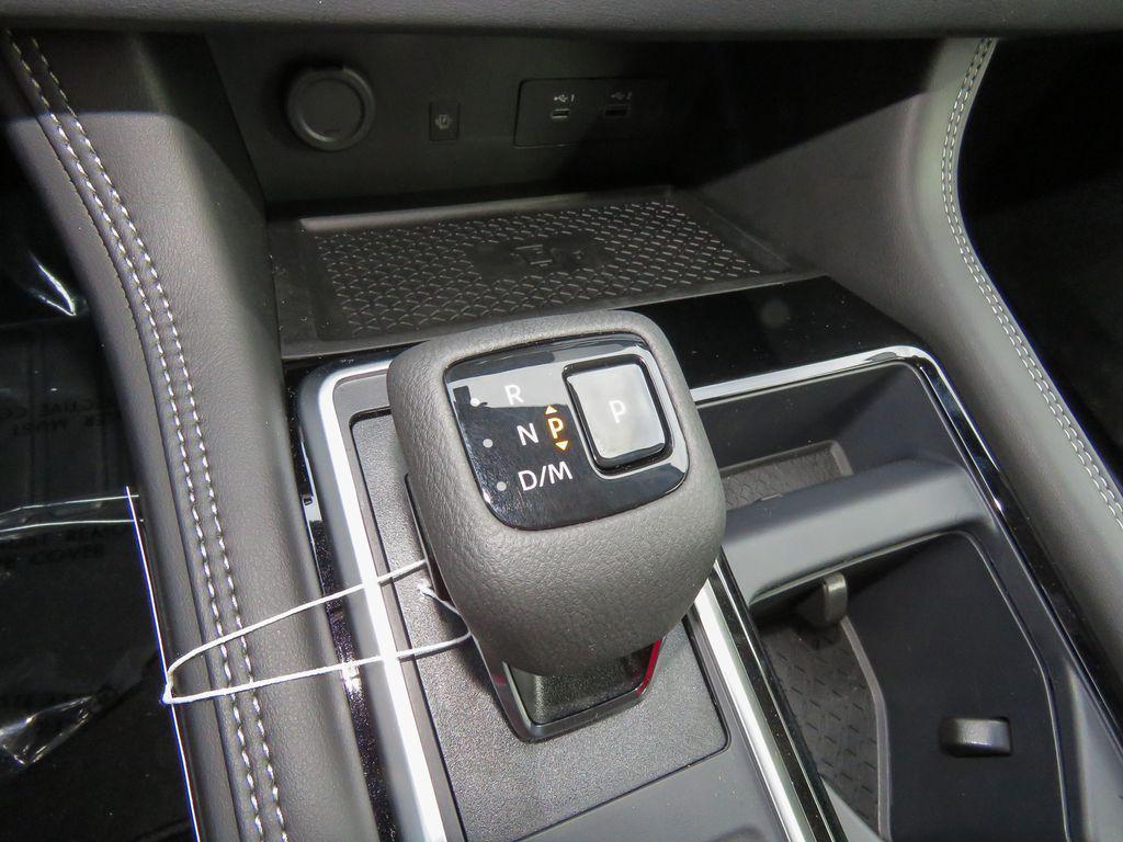 new 2025 Nissan Pathfinder car, priced at $48,967