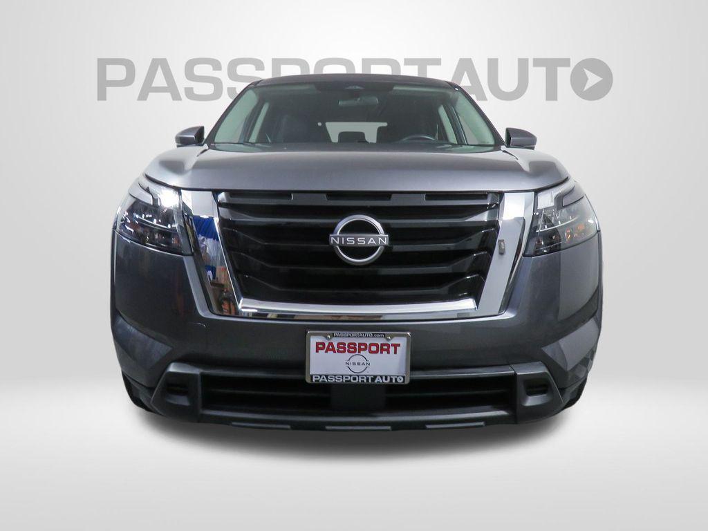 used 2024 Nissan Pathfinder car, priced at $32,000