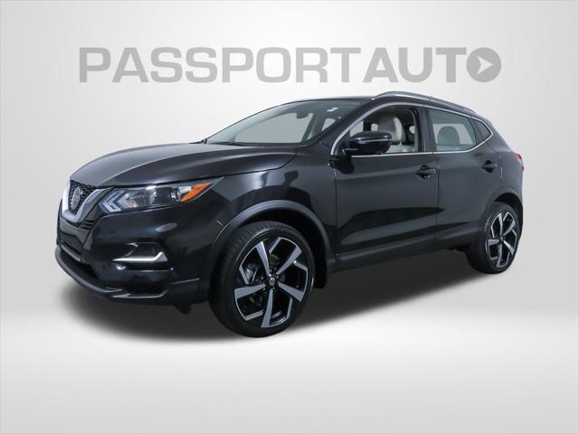 used 2022 Nissan Rogue Sport car, priced at $21,900