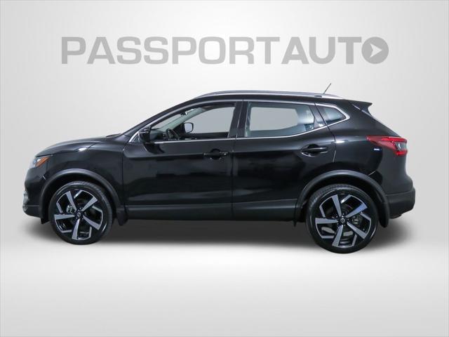 used 2022 Nissan Rogue Sport car, priced at $21,900