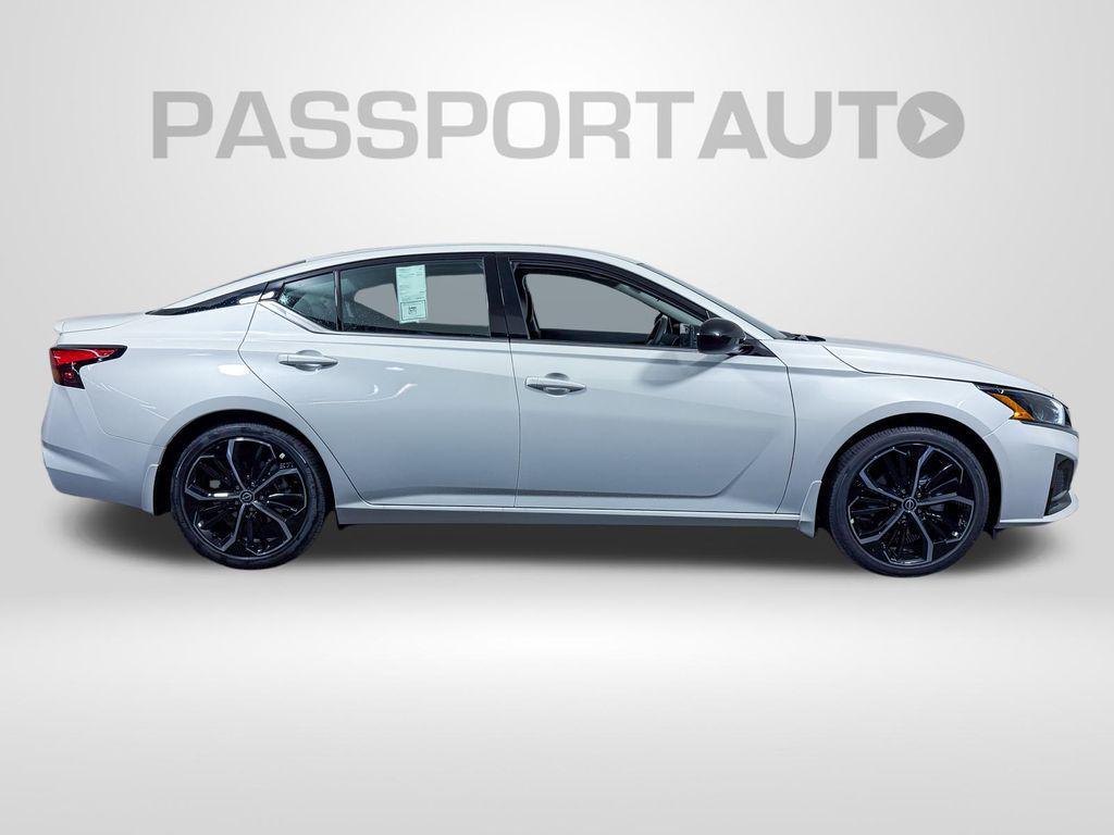 new 2025 Nissan Altima car, priced at $33,278