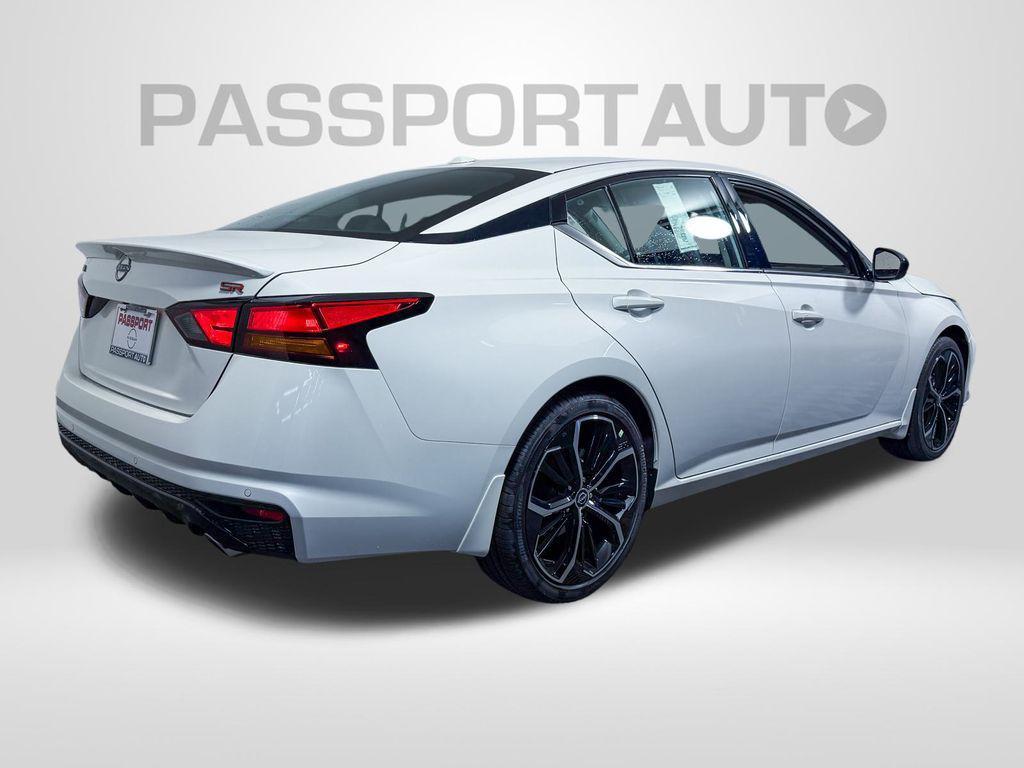 new 2025 Nissan Altima car, priced at $33,278